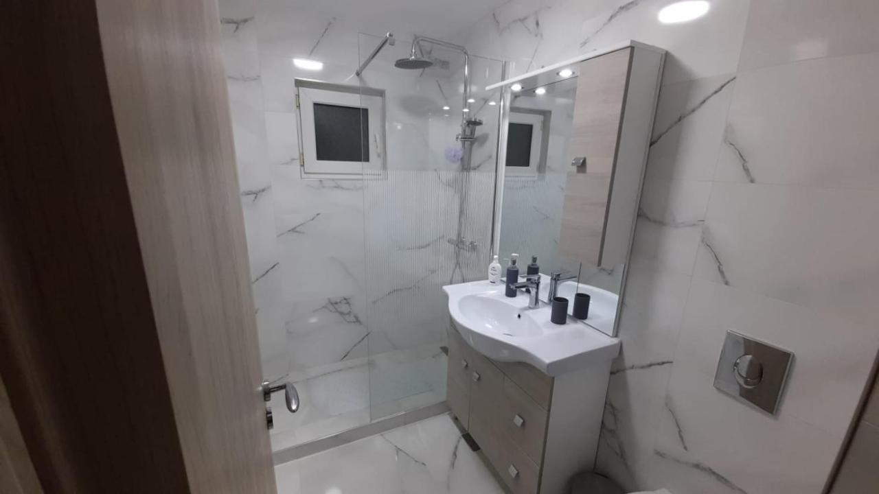 אלבה לוליה Delia Apartament מראה חיצוני תמונה